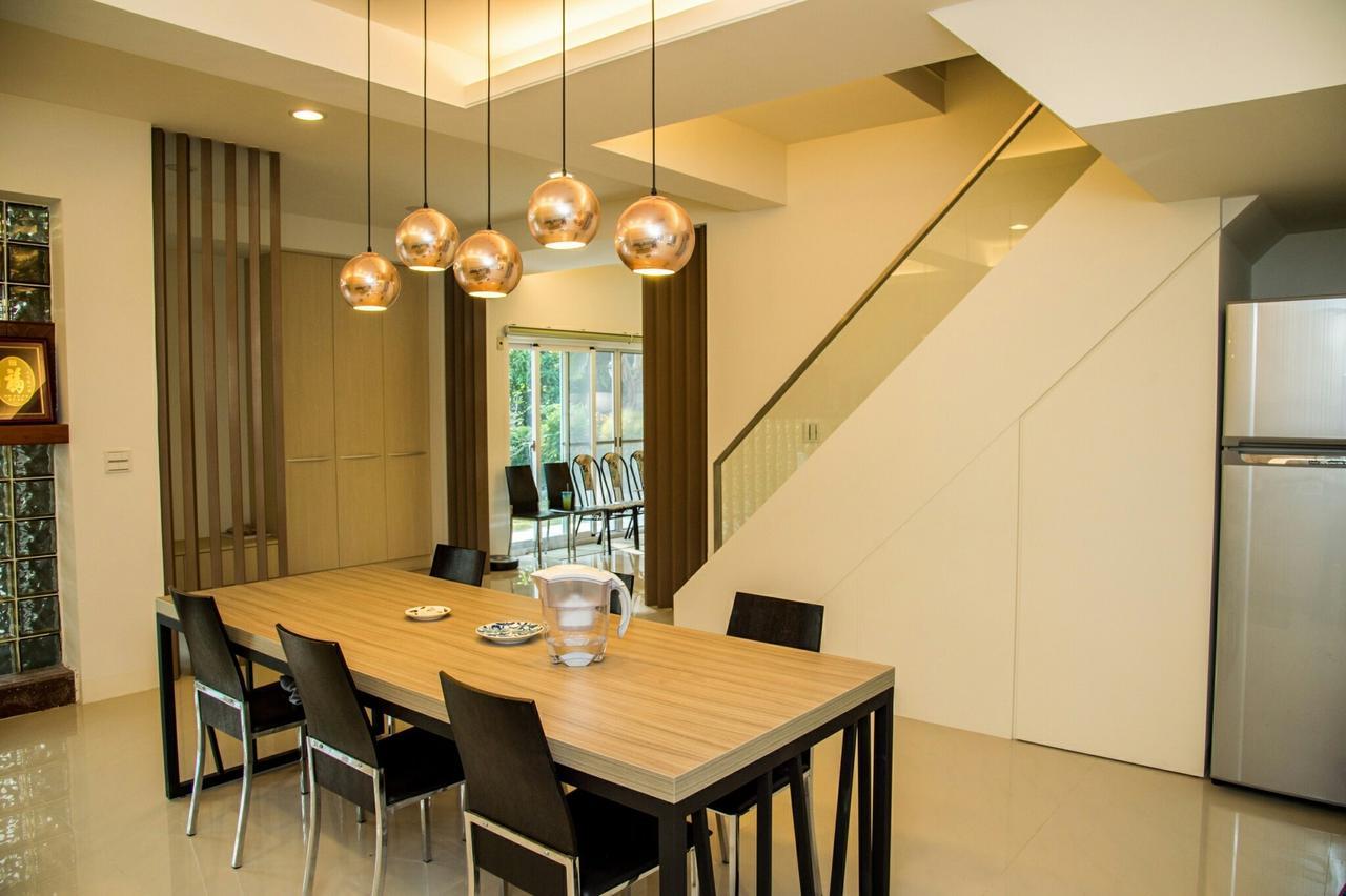 Mountain Homestay 6-8人包棟民宿 Xinhua Exteriör bild