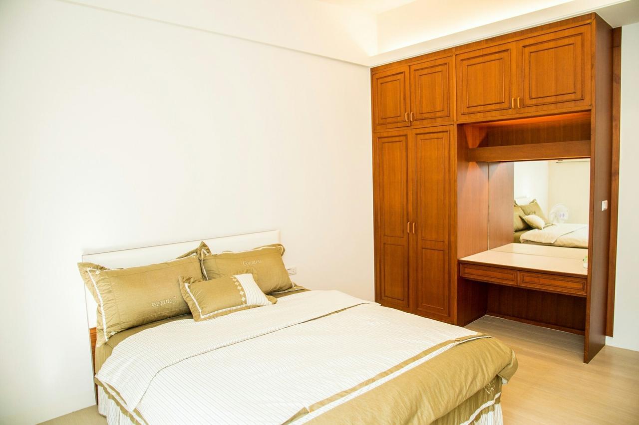 Mountain Homestay 6-8人包棟民宿 Xinhua Exteriör bild