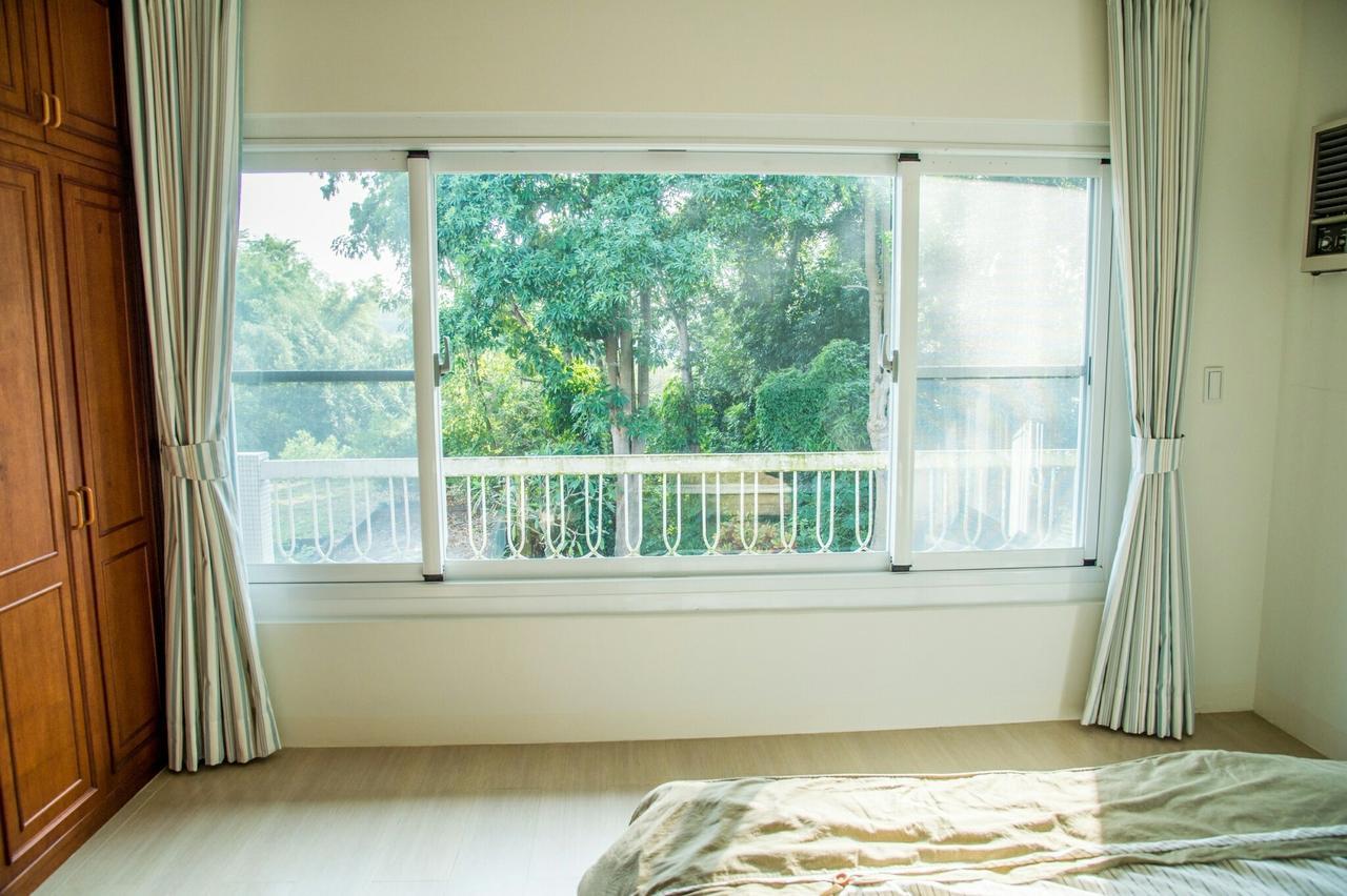 Mountain Homestay 6-8人包棟民宿 Xinhua Exteriör bild