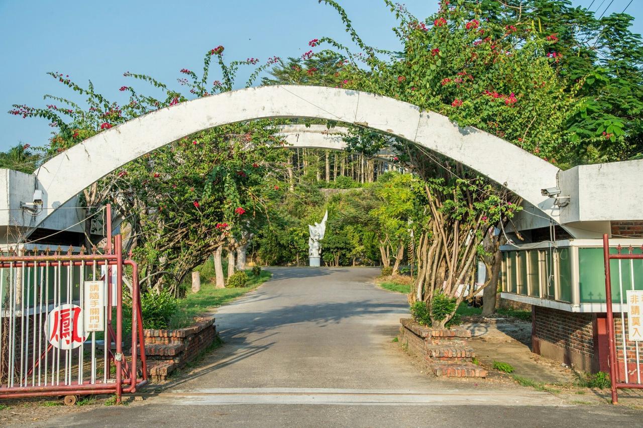 Mountain Homestay 6-8人包棟民宿 Xinhua Exteriör bild